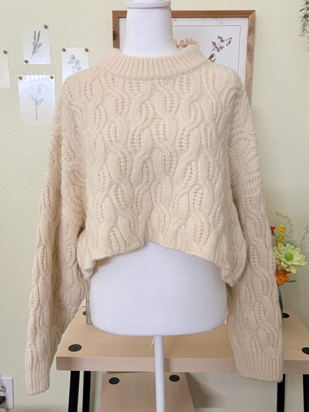 Elodie Oversized Cable Knit Cropped Sweater Cream Scandi Cozy Chunky Knit L